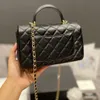 Femmes Noir Sacs À Main Sacs À Bandoulière Bandoulière Sacs À Main Fourre-Tout En Cuir Véritable De Haute Qualité Dames Fille Partie Rabat Longue Sangle Sac À Main Luxueux Designers 2023