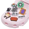 靴部品のアクセサリーWholewSale Friends Croc Charms for Boys buckcle Decoration clog braclet Birthday chritmas Gift adt dhhw0