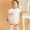 Девушка платья испанская младшая сестра соответствует нарядам девочки летние рожденные белые ромперы дети вышиваем