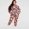 Calças de duas peças femininas 2023 Autumn Winter Tracksuit define o moletom de capuz de grandes dimensões feminino e um traje casual de trajes esportivos da mulher