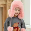 베레모 2023 겨울 모자 따뜻한 진짜 모피 귀마움 모자 소녀의 얼프라 대형 플러시 고급 캡을위한
