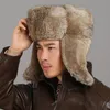 男性のためのベレー帽ロシアのトラッパー帽子本物の毛​​皮の厚い男性冬の帽子屋外革爆撃機