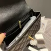 Damen Schwarze Handtaschen Umhängetaschen Umhängetaschen Geldbörsen Totes Echtes Leder Hochwertige Damen Mädchen Party Flap Lange Riemen Handtasche Luxuriöse Designer 2023