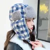 Beretti inverno cappello da bombardiere russo addensato lana di agnello di agnello outdoor auricolare protezione per le orecchie da uomo cappelli da sci coreano per donne