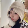 Basker ins vinter borstade bombplan hatt varm fleece lei feng kepsar för män mångsidig öronskydd flyg kap koreanska mode kvinnors hattar