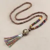 Collane con ciondolo Unisex Fatti a mano Nepal Buddista Mala Collana di perline di legno Boho Hippie Style Ethnic Long Men Women's Lucky Jewelry