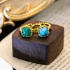 Bagues de cluster 925 Sterling Silver Square Turquoise pour les femmes ouvrant de magnifiques bijoux de fiançailles délicats de luxe