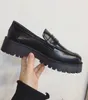 Scarpe vestiti Boussac Black Punk Platform Women Mocassini rotondi con tallone rotana Slip vintage su pompe alte