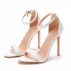 Sandalen Zomer Zwarte vrouwen Rood Plus Maat Hoge hakschoenen Wit Open Open teen 11 cm Stiletto Heel Heels Ankle Strap Party Dress