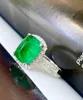 Küme Yüzükleri LR713 Emerald Ring 3.88Ct Saf 18K Altın Takı Kolombiya Canlı yeşil değerli taş elmas kadın için dişi