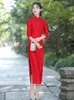 Etnisk kläder röd brud kinesisk bröllopsklänning sexig spetspärlor cheongsams sida split kvinnor kändis klänning vintage mandarin krage qiapo