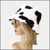 Stingy Brim Chapeaux En Plein Air Casual Fausse Fourrure D'hiver Pour Les Femmes Noir Blanc Vache Imprimer Seau Chapeau Hommes Pêcheur Cap Drop Delivery Mode A Otveo