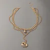 Hänge halsband mode kärlek hjärta pandent halsband för kvinnor charms ihålig geometri pärla metall legering choker smycken krage 17456