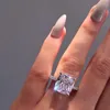 Anillos de boda Clásico de cuatro garras Cuadrado blanco Zircon Anillo para mujer Gran joyería de moda para baile de graduación