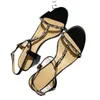 Sandálias Arden Furtado Moda de verão Sapatos femininos Sexy Crystal Rhinestone Couro genuíno Banda estreita banda elegante saltos grossos
