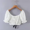 Damenblusen, weißes Crop-Top für Damen, 2023, Sommer, koreanische Bluse, elegante lässige Lolita-Spitze-Stickerei-Shirts, Kurzarm-Frontkrawatte