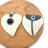 Pendant Necklaces 1pc Natural White Shell Pendants With Freshwater Pearl And Rhinestone Leaf Shape 2 Types For Choice DIY Making