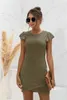 Feestjurken ruches mouw bodycon mini jurk dames zomer casual o nek solide slanke kruis zoom heup roze zwart t -shirt vrouw