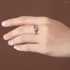 Clusterringen Vintage snijmode Pink Crystal Zirkon Diamanten edelstenen voor vrouwen Rose Gold Color Sieraden Bijoux Verjaardagsgeschenken
