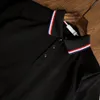 Herrdesign pikétröjor T-shirt mode lyx högkvalitativ europeisk kodstativ krage fritidsaffärer ren bomull korta ärmar golf pikétröjor för män storlek M-2XL