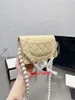 Modne torby na ramię CC Projektant Pearl Woc Fortune Bag Żółta skóra jagnięca Zewnętrzne torby Crossbody Popularne luksusowe torebki damskie Małe torebki damskie