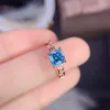 Cluster Rings Elegant Silver Ring Sterling Lab Blue Moissanite Square Cut Women Lady Wedding Engagment Party Presentlåda
