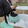 Debriyaj çantaları marka tasarımcısı bling elmas omuz çantaları kadınlar için bayan pu deri küçük koltuk altı çanta moda fermuarlı kadın akşam çantası 012023h