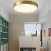 Les plafonniers LED en trois couleurs en cuivre complet ultra-mince 4 cm simple balcon de style européen et lumière d'entrée de salle de bain