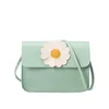 Avondtassen 2023Summer en herfst Koreaanse tas dames wilde trend mode kleine daisy messenger square kruis lichaam vrouw