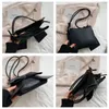 الأكياس المسائية Big Bow Square Crossbody عالية الجودة من الجلد المصممة للنساء حقائب اليد الإناث سعة عالية السفر كتف الرسول