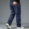 Jeans da uomo Nero Grigio Plus Size Oversize 140KG Lavoro Casual Allentato Papà Regalo Fleece Pantaloni in denim Pantaloni dritti a vita alta allungati