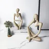 Decoratieve beeldjes objecten moderne Europese stijl hars abstract denker standbeeld voor decoratie eenvoudige beeldhouwkunst figurine el kantoor huis d