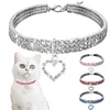 Hundhalsar Pet Hjärtformad krage Rhinestone Cat Justerbar storlek 20 cm-30cm för små medelstora hundar Chihuahua-tillbehör