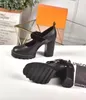 سميك كعب فستان أحذية مصمم أزياء من الجلد سيدة عالية الكعب 100 ٪ من البقر حول رأس الحزام المعدني حزام مشبك نساء عالية الحذاء كعب الكعب حذاء كبير الحجم 34-41-42 US5-US11