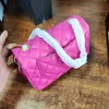 Детские сумки CC Bag Womens Fuchsia Классический мини -лопаток квадратный пакет квадратный пак