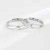 Pierścienie klastra moda 925 srebrna para prosta projekt otwarty regulowany pierścień dla mężczyzny i kobiet lekki luksusowy prezent świąteczny