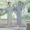 Etnische kledingveer Elegante Jacquard Satin Long Qipao Sexy Mandarijn Kraag Jong meisje Cheongsam maat M-3XL