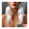 Ciondola l'orecchino del lampadario per le donne Feather White Simatedpearl Hyperbolic Long Ear Jewelry Hook Wire Trendy Fashion A Pairdangle D Dhwga