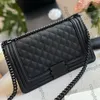 Womens Caviar Leather Boy Flap Bags Purse Classic Quilted Plaid Full Black Hardware Chain Shoulder Crossbody Sacoche Pocket Luxury Designer Wallet 25cm