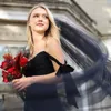 Veli da sposa V84 Velo da sposa lungo 3M / 5M Cattedrale di lusso Colore rosso nero Per viso Velo di tulle morbidoSposa