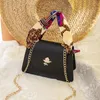 حقائب المساء 2023 Women Brand Rigbons Designer Pu Leather Crossbody Bag Womens Womens Womens Flowers Flowers Houshels وحقائب اليد الفاخرة