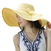 Szerokie brzegowe czapki Summer White Słomy Big Sun for Women UV Protection Foppy Beach Ladies Bow Hat Chapeau Femme