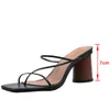 Sandali Tacchi alti da donna Pelle PU Moda Punta quadrata Pantofole sexy da donna Scarpe con clip da donna Calzature femminili 2023