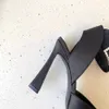 11mm ipek stiletto elbise ayakkabıları akşam ayakkabıları rhinestone tokası süsleme düz ayak parmakları süper yüksek kadınlar Slingbacks lüks tasarımcılar ayak bileği kayış sandaletleri kutu