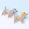 Brosches cindy xiang stift söt kreativ hund för kvinnor härliga djur strass brosch pin kappa smycken tillbehör 2 färger