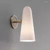 Стеновая лампа Нордическая высококачественная световая медная стеклянная складка для кухонной столовой проход спальня для спальни зеркал фары декорати
