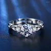 Trouwringen Luxe zirkoon voor vrouwen Charms Sparkling Accessories Designer Bruidsjuwelen Verstelbare huwelijksaanvraag Ring