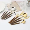 Dinnerware Sets 5 PCS 304 Stainless Steel Metal Spoons And Forks Set With Wooden Handle