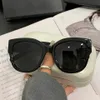 0402女性のための光沢のある黒い灰色の正方形M95サングラスシェードOcchiali Da Sole Designer Sunglasses Gafas de Sol Uv400キャプチャカラフルで絶対的なプレゼント