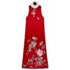 Roupas étnicas vermelhas Long Qipao Bordado de algodão vestido chinês Hanfu Mulheres Tradicional Robe Cheongsam Winter MT814